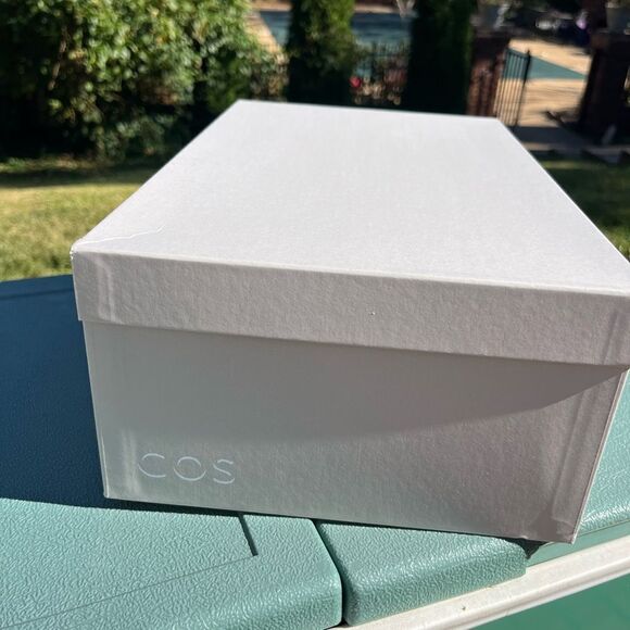 COS Chunky Pull On Leather Boots NIB - Picture 2 of 8